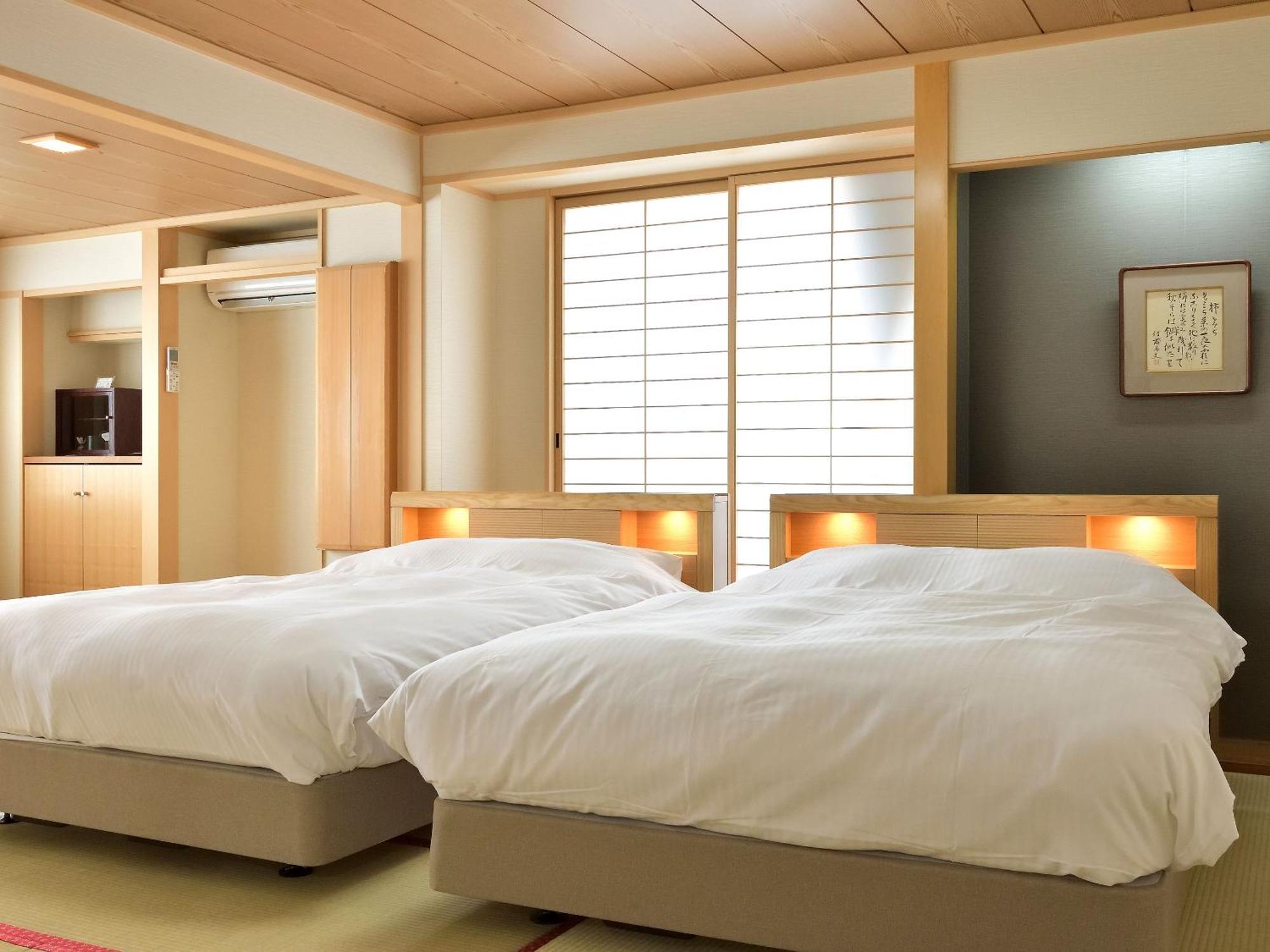 Hotel Tsubakino Яманучи Екстериор снимка